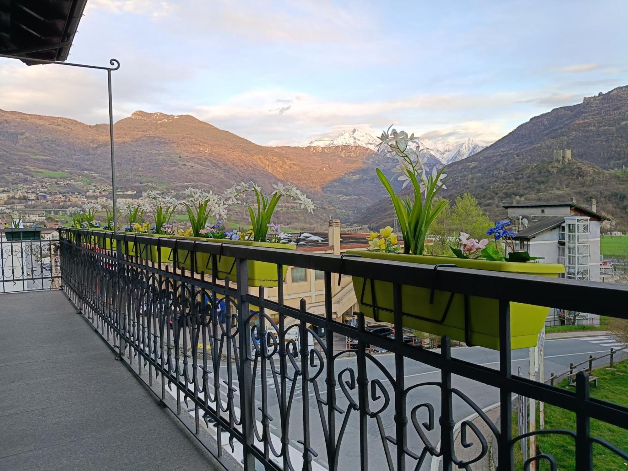 Апартаменты Liberty House Alps Шатийон Экстерьер фото